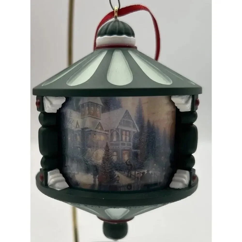 Hallmark Keepsake Ornament Victorian Christmas‎ Thomas Kinkade 2004 U74